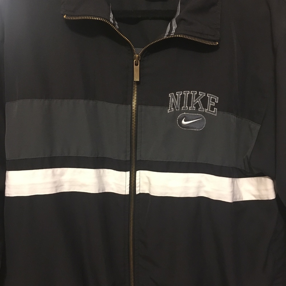 Nike jacket ✔️ size Large - Picture 3 of 7
